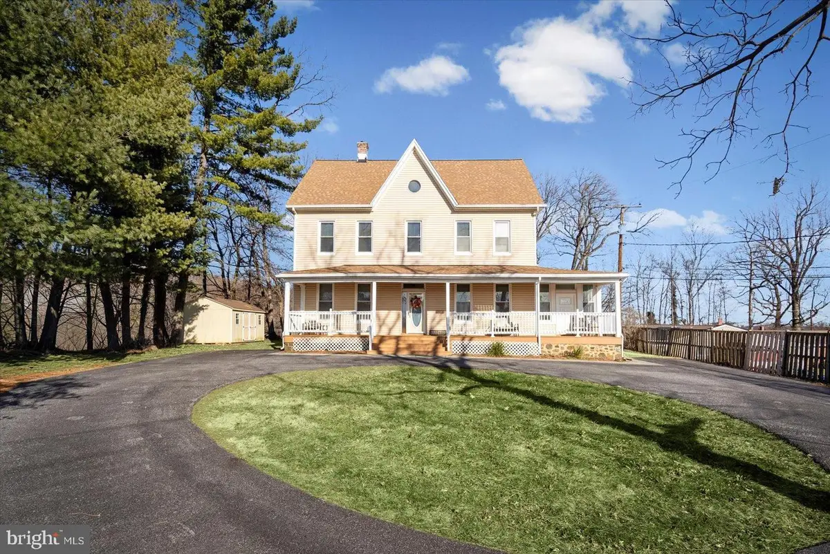 6602 Krone Dr, Baltimore, MD 21207 - Image #1