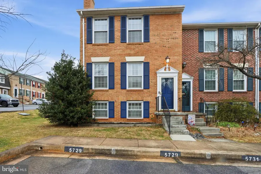 5729 Richardson Mews Sq, Arbutus, MD 21227 - Image #2
