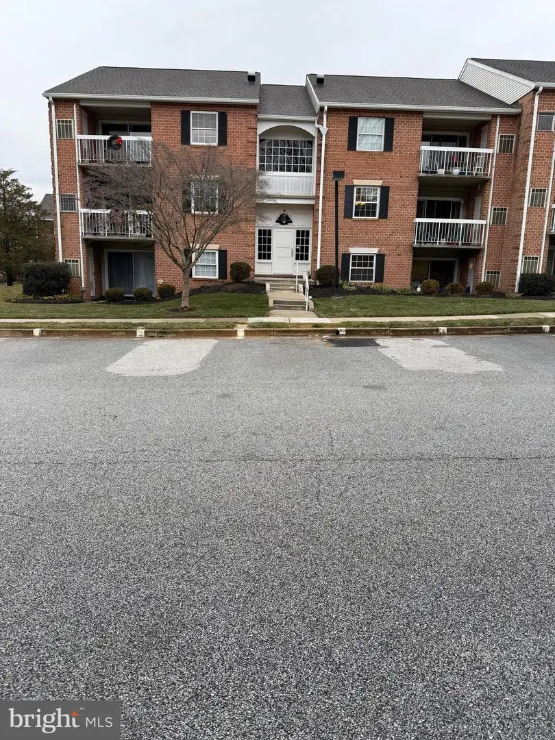4 Ballycruy #301, Lutherville Timonium, MD 21093 - Image #1