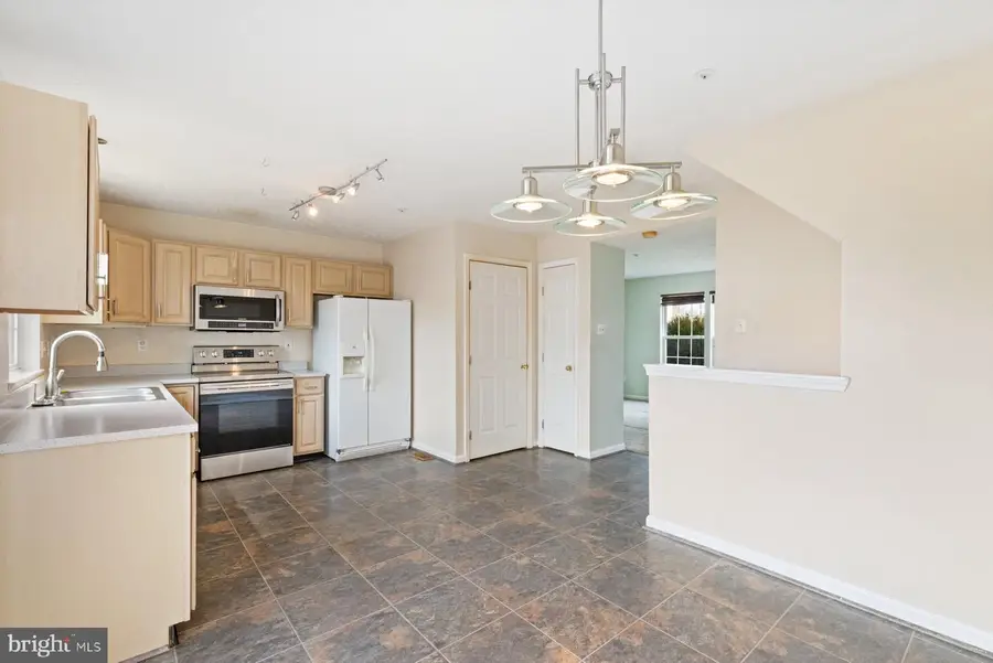 5206 Castlestone Dr, Baltimore, MD 21237 - #3