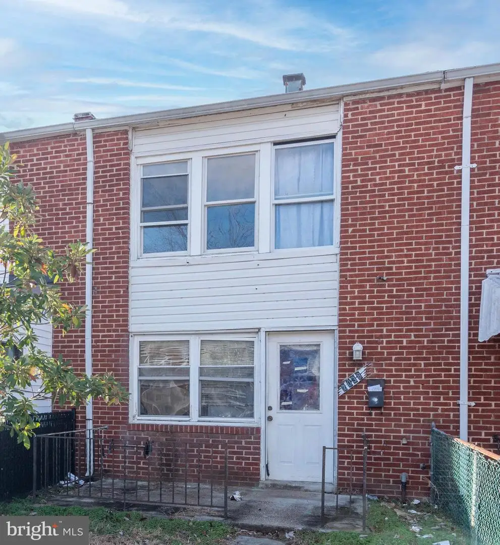 2038 Larkhall Rd, Dundalk, MD 21222 - Image #1