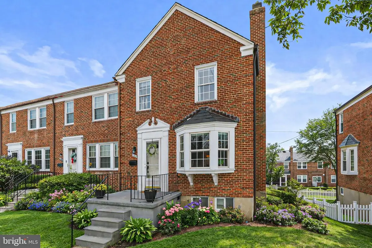 331 Whitfield Rd, Baltimore, MD 21228 - #1