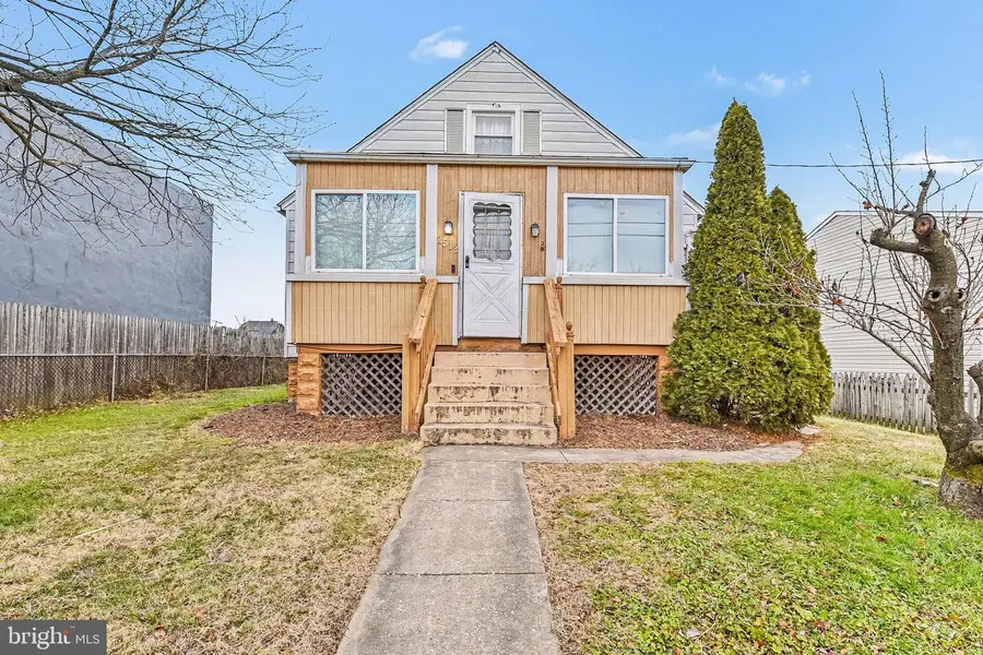 2513 Wagner Ave, Sparrows Point, MD 21219 - Image #2