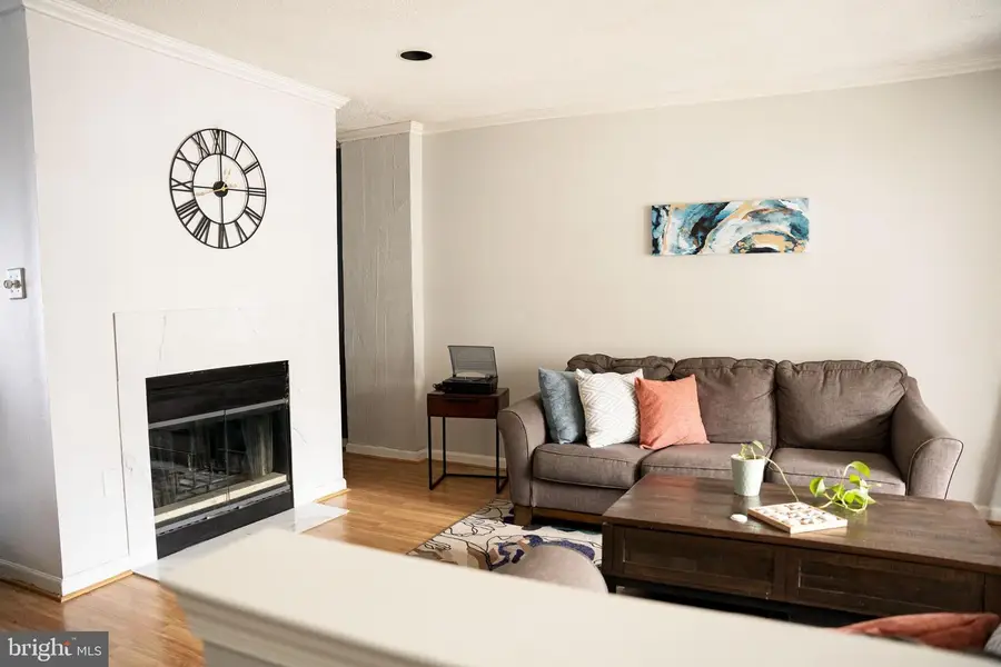 5 Windy Meadow Ct, Randallstown, MD 21133 - Image #2