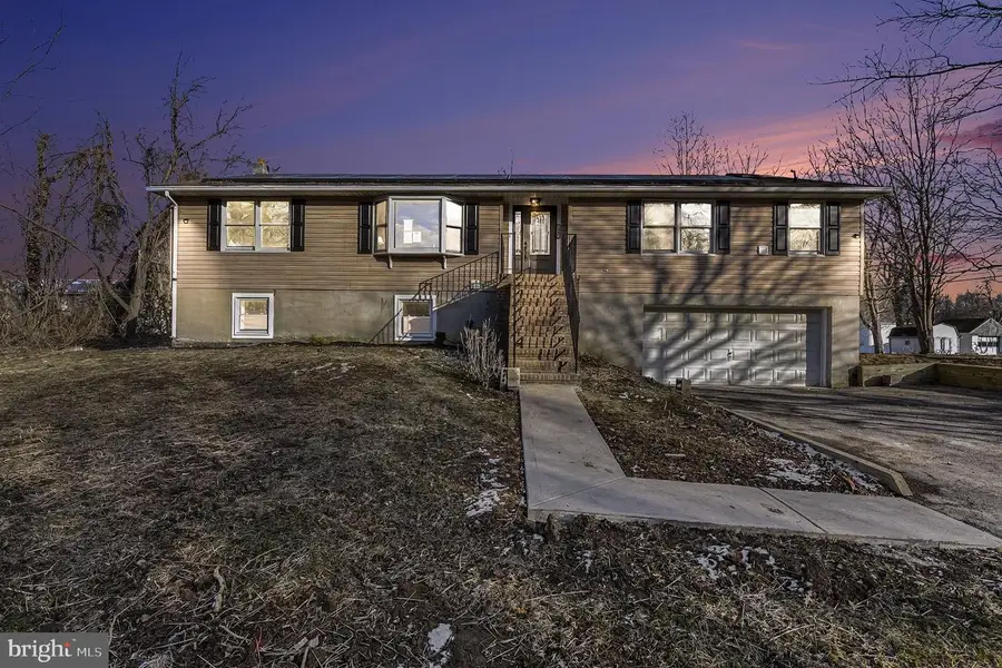 1009 Maple Rd, Essex, MD 21221 - Image #2