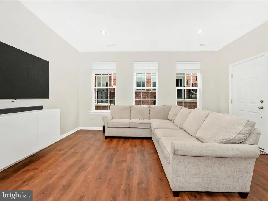 9374 Seney Ln #567, Owings Mills, MD 21117 - Image #3