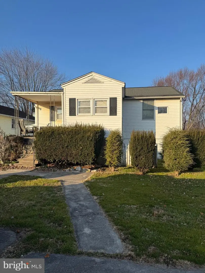 2108 Creek Rd, Baltimore, MD 21219 - Image #2