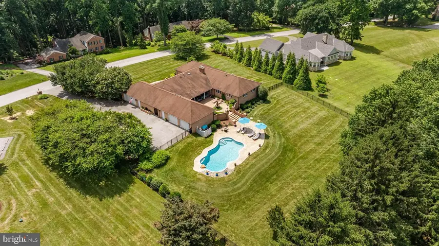 4037 Holly Knoll Dr, Glen Arm, MD 21057 - Image #2