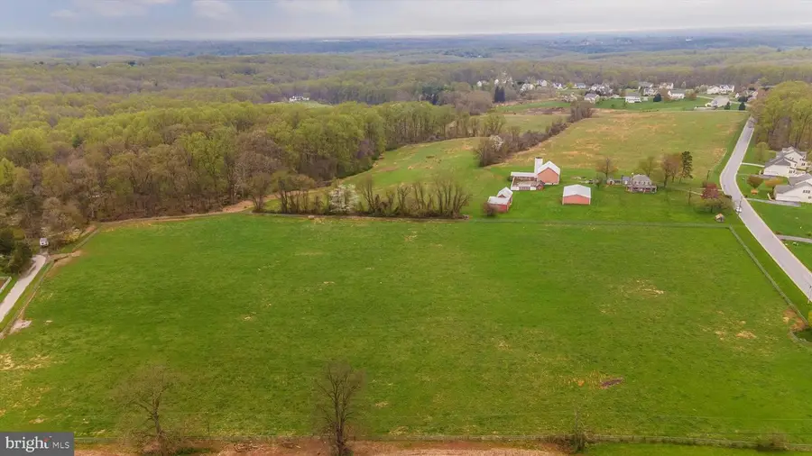 1021 Saffell Rd, Reisterstown, MD 21136 - Image #2