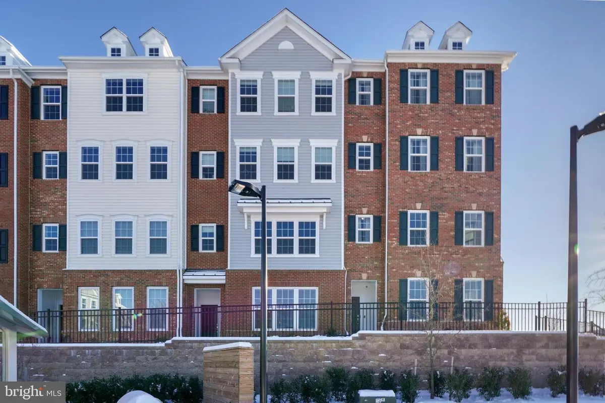 9452 Davy Ln #467, Owings Mills, MD 21117 - Image #1