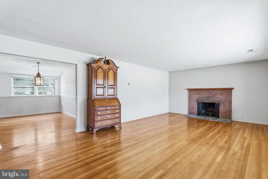 2026 Dumont Rd, Lutherville Timonium, MD 21093 - Image #3