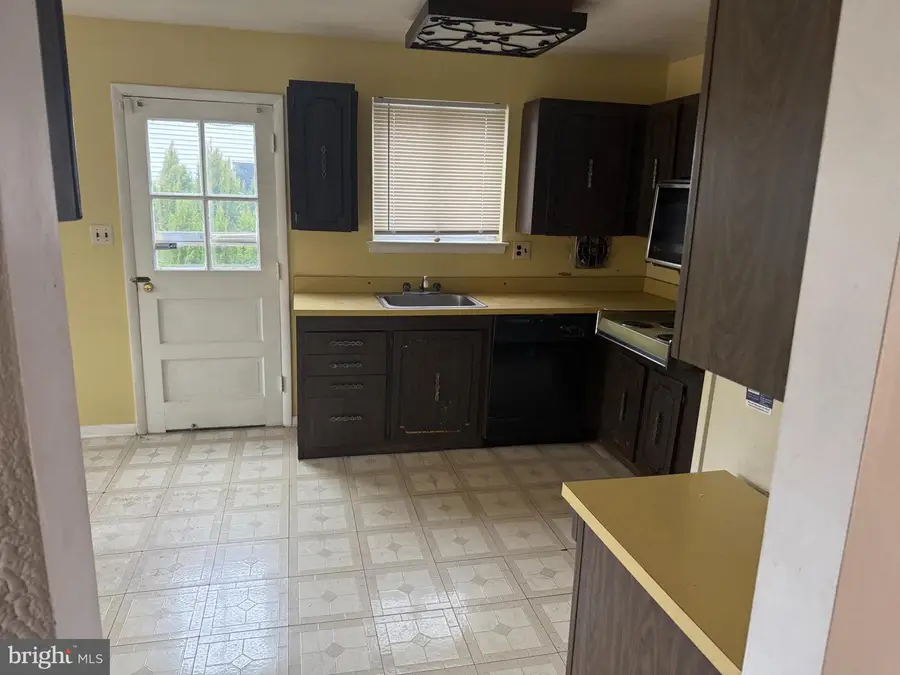 9822 Clanford Rd, Randallstown, MD 21133 - Image #3