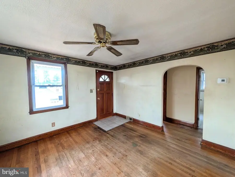 7718 Trappe Rd, Dundalk, MD 21222 - Image #2