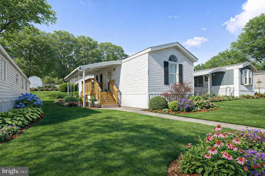 64 Rockywood Lane, Essex, MD 21221 - Image #2