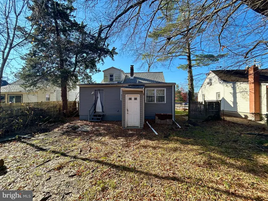 3 Vincent Ave, Essex, MD 21221 - Image #2