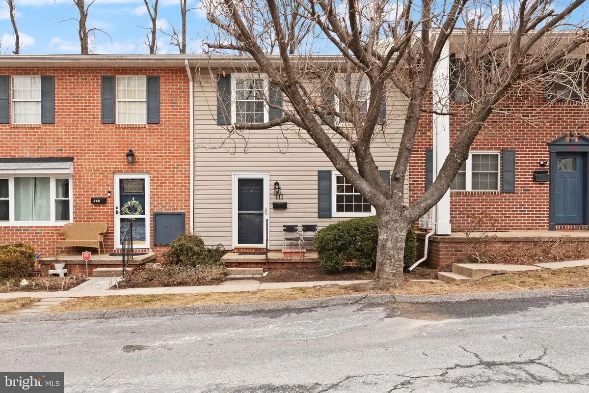 111 Shetland Cir #6, Reisterstown, MD 21136 - Image #1