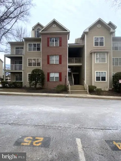 2320-b Falls Gable Ln #b, Baltimore, MD 21209 - Image #1