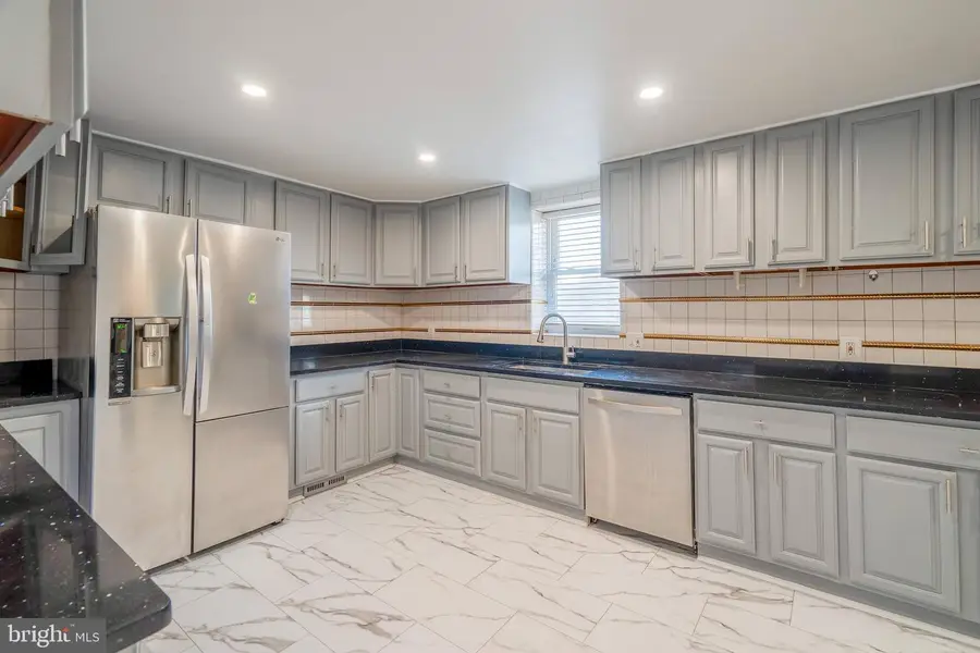 104 Ridge Ave, Baltimore, MD 21227 - Image #3