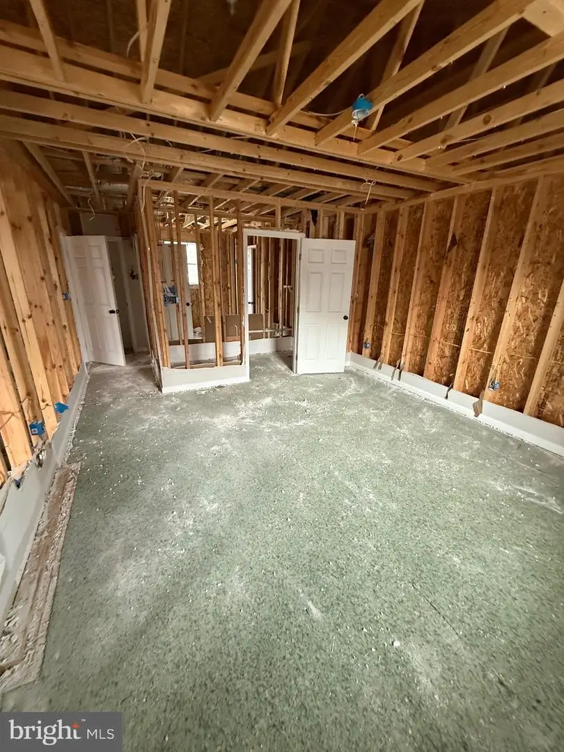 6821 University Dr, Middle River, MD 21220 - Image #2