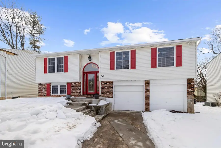 611 Bond Ave, Reisterstown, MD 21136 - #2