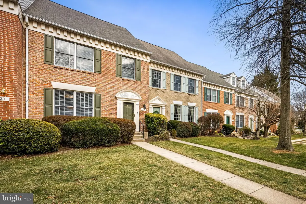 29 Tenby Ct, Lutherville Timonium, MD 21093 - Image #1
