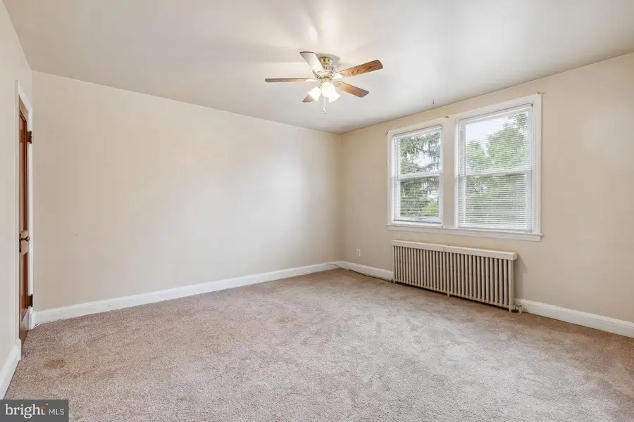 902 Elm Ridge Ave, Baltimore, MD 21229 - #3