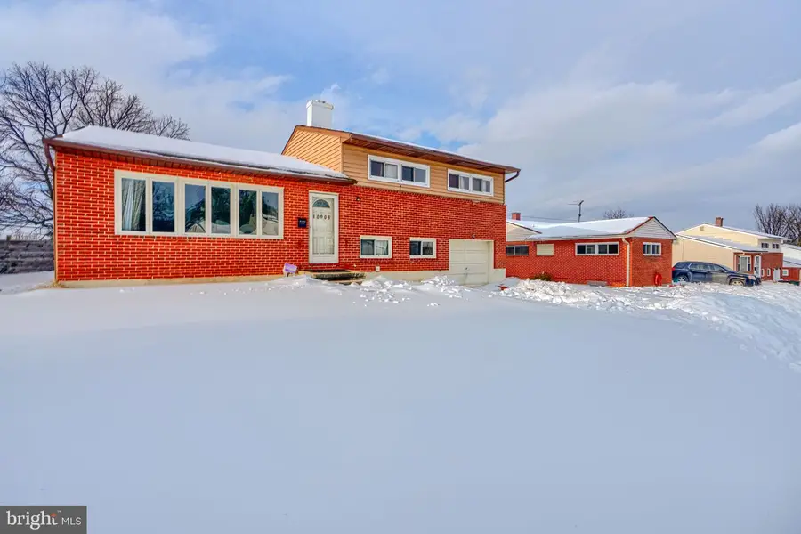 1008 Collwood Rd, Catonsville, MD 21228 - #2