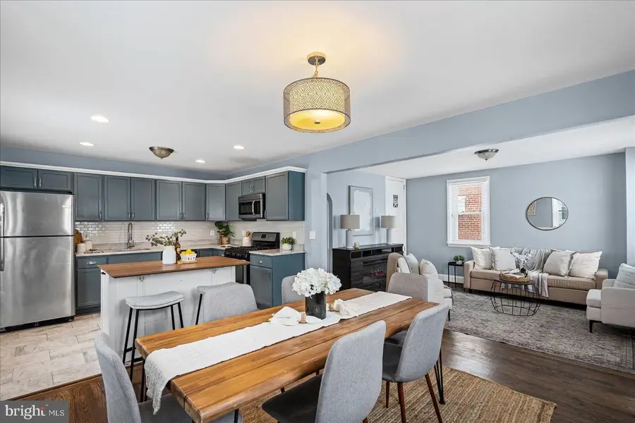 7708 Middlesex Pl, Parkville, MD 21234 - #2