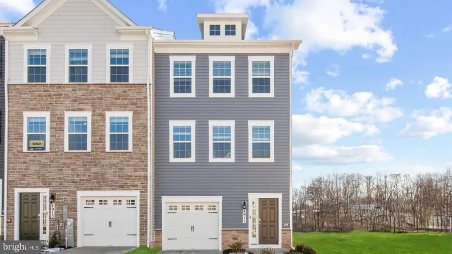 5030 Silver Oak Dr, Rosedale, MD 21237 - Image #2
