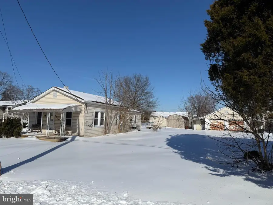 6714 Cornell Rd, Middle River, MD 21220 - Image #2