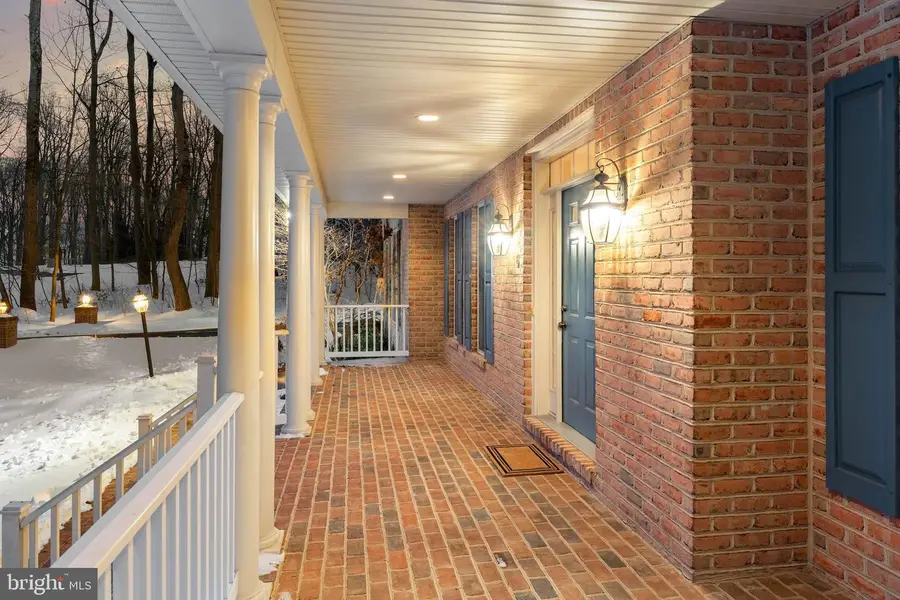 6 Middle Woods Ct, Parkton, MD 21120 - #2