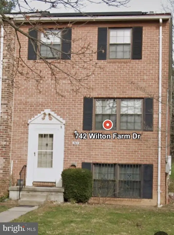 742 Wilton Farm Dr, Catonsville, MD 21228 - #1