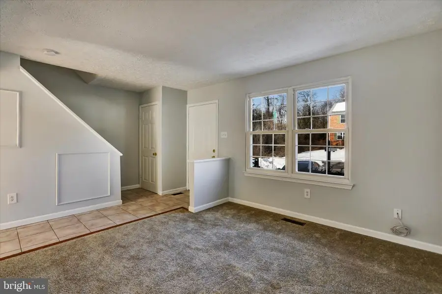 25-w W End Ct, Halethorpe, MD 21227 - #2