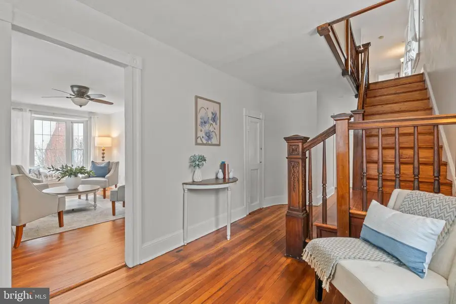 207 Ingleside Ave, Catonsville, MD 21228 - #3