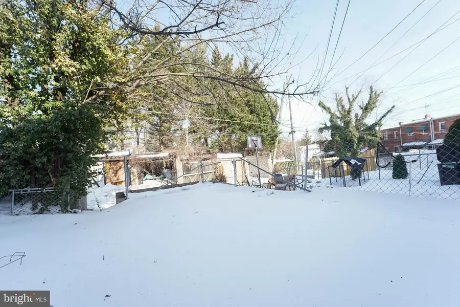 809 Braeside Rd, Baltimore, MD 21229 - Image #3