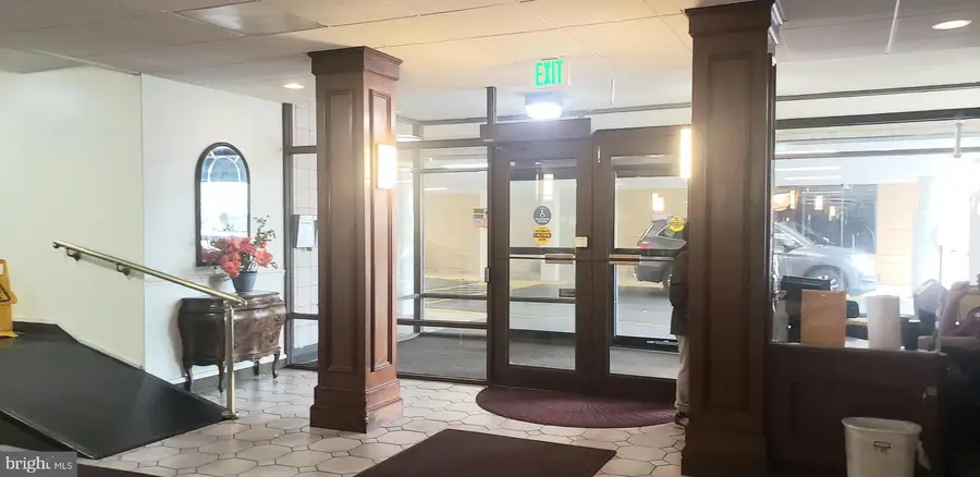 130 Slade Ave #325, Pikesville, MD 21208 - #2