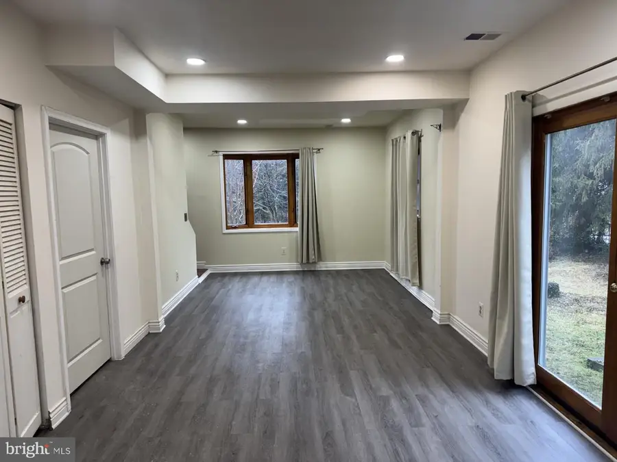 224 E Burke Ave, Towson, MD 21286 - #3