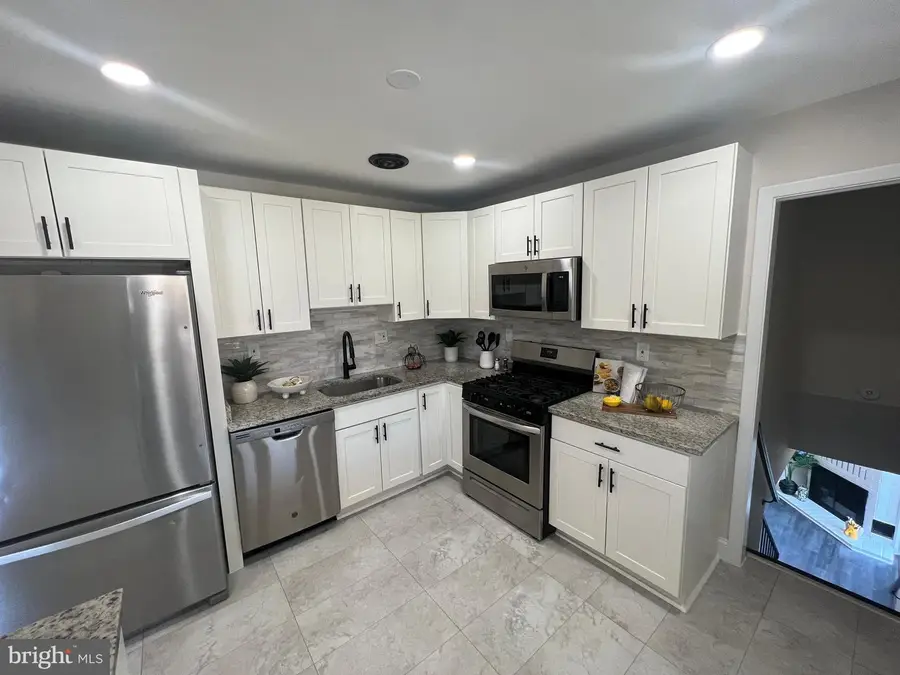 1 Carriage Lamp Ct, Baltimore, MD 21234 - #2