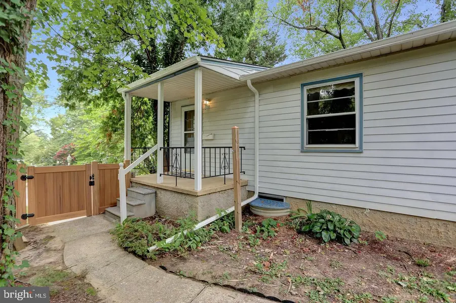 719 Linda Dr, Baltimore, MD 21228 - #2