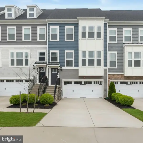 304 Sweetbay Rd, ESSEX, MD 21221