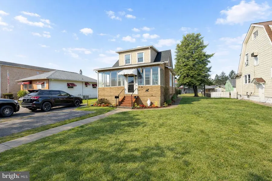 6909 North Point Rd, Sparrows Point, MD 21219 - #2