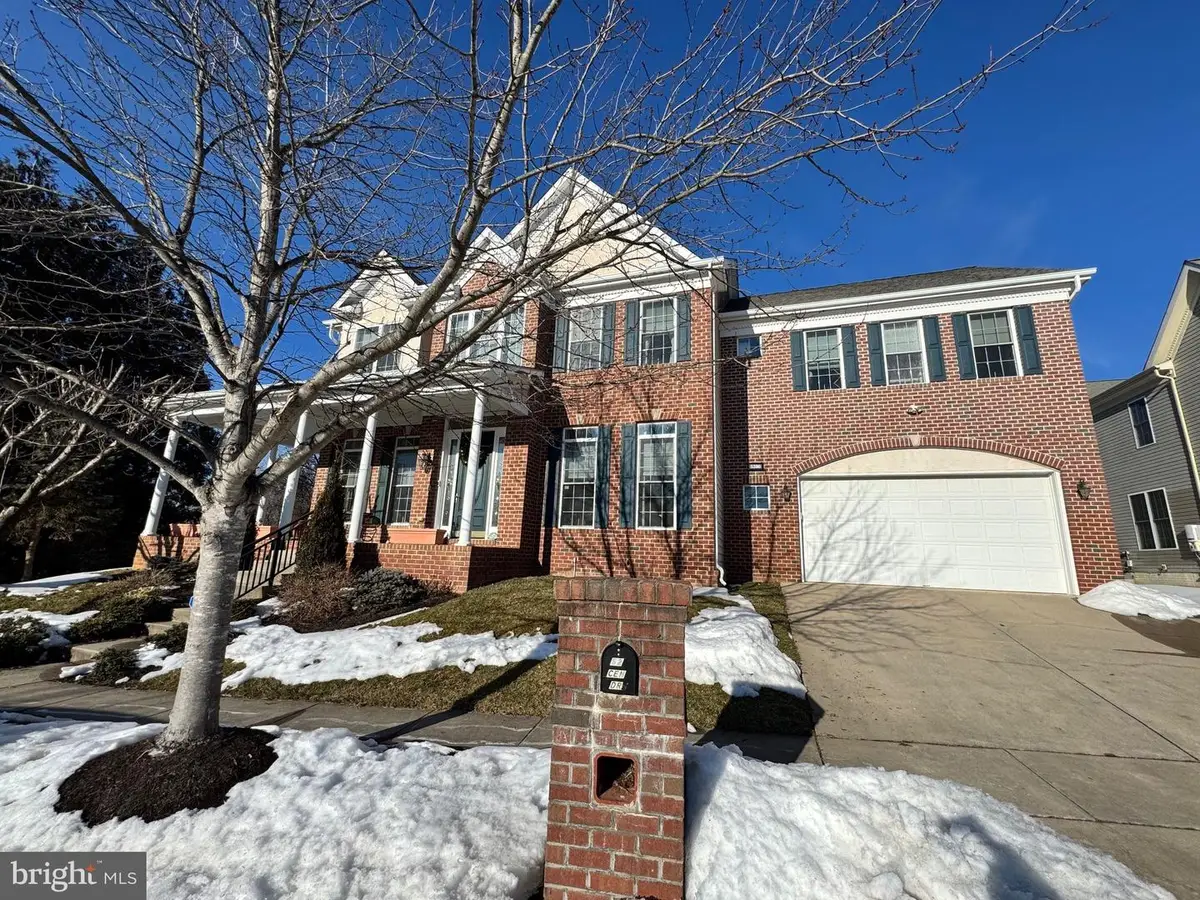 5200 Scenic Dr, Perry Hall, MD 21128 - #1