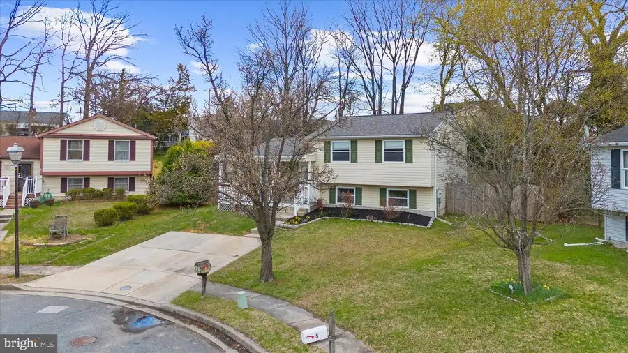 7 Honey Locust Ct, Essex, MD 21221 - #3