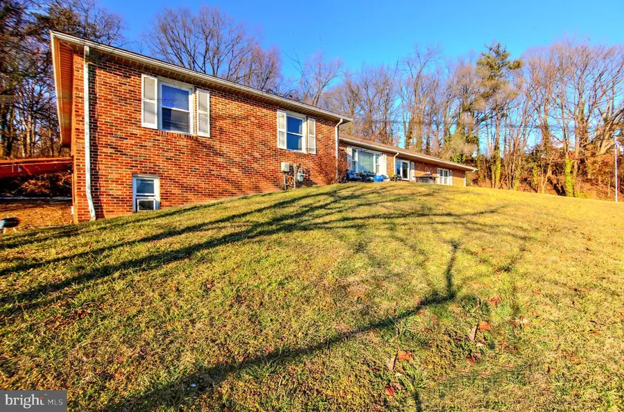 238 Elizabeth Ave, Baltimore, MD 21227 - #2