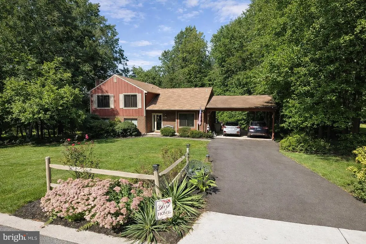 606 Sunspot Rd, Reisterstown, MD 21136 - #1