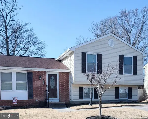 8802 Golden Tree Ln, BALTIMORE, MD 21221