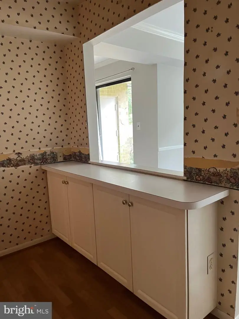 11 Bailiffs Ct #102, Lutherville Timonium, MD 21093 - #3