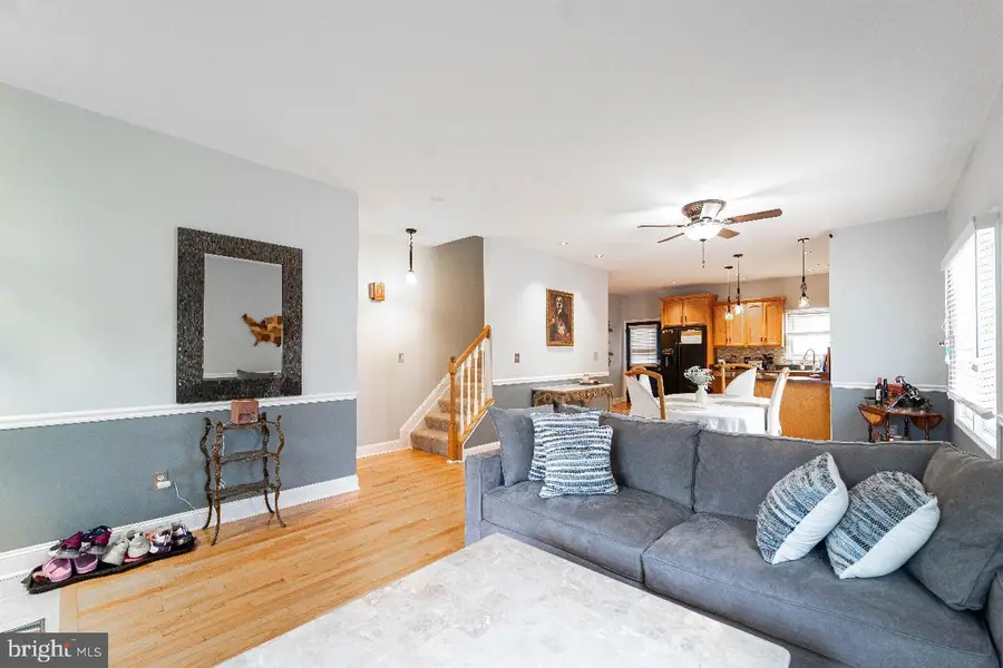 4 Helena Ave, Baltimore, MD 21221 - #3