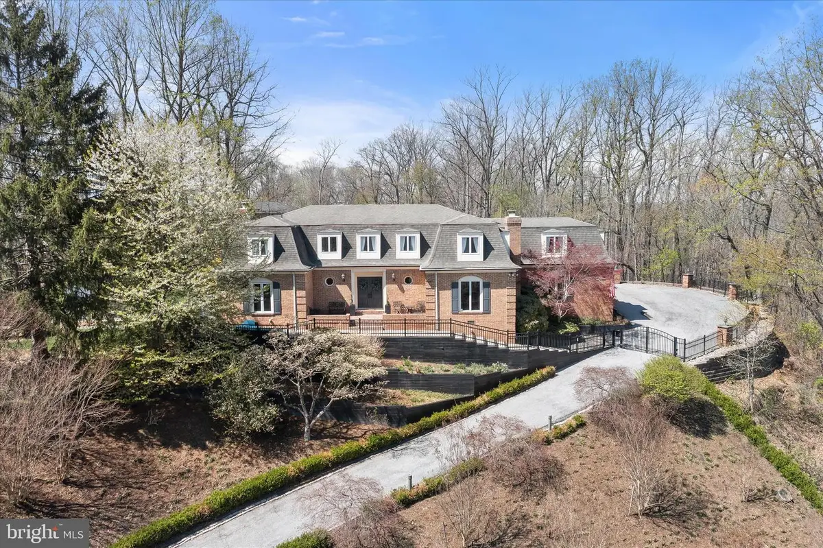 2102 Highland Ridge Dr, Phoenix, MD 21131 - #1