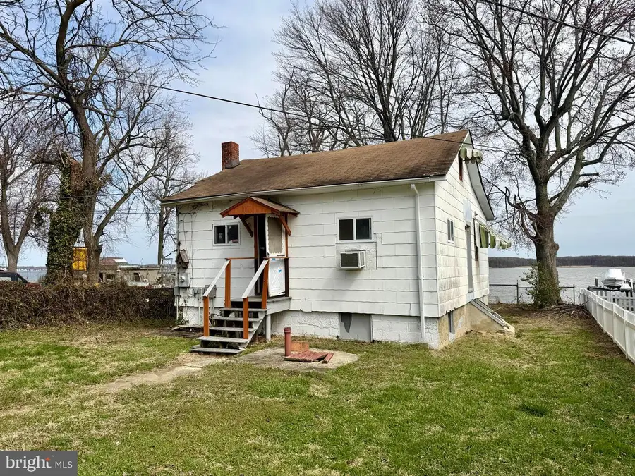 4327 Shore Rd, Baltimore, MD 21219 - #2